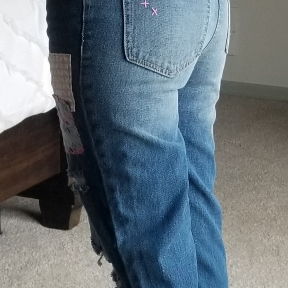 Patchwork distressed jeans - Picture 10 of 15